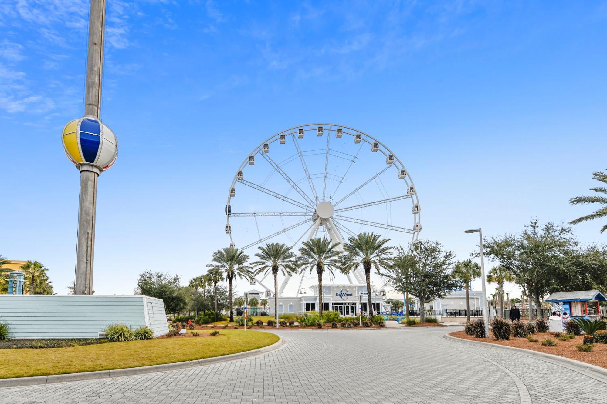 Long Beach Resort #1300-1 By Book That Condo Panama City Beach Exteriör bild